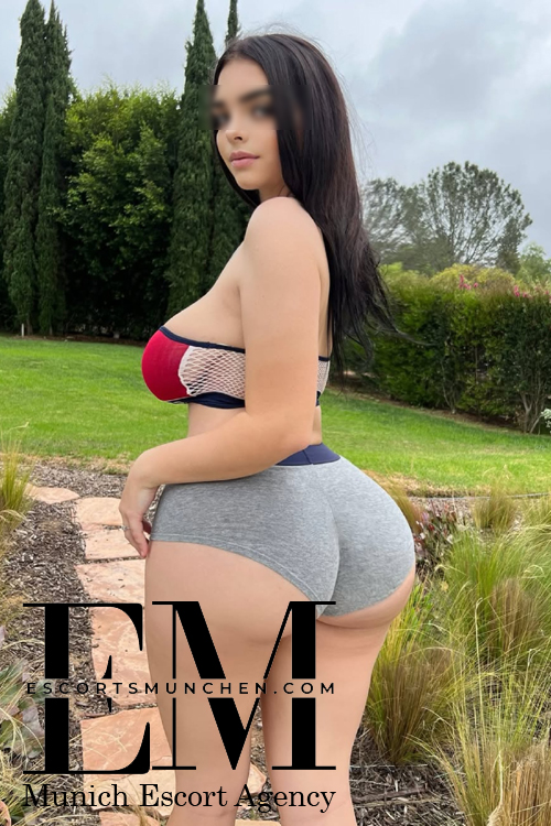 Spanish Escort Girl in Munich