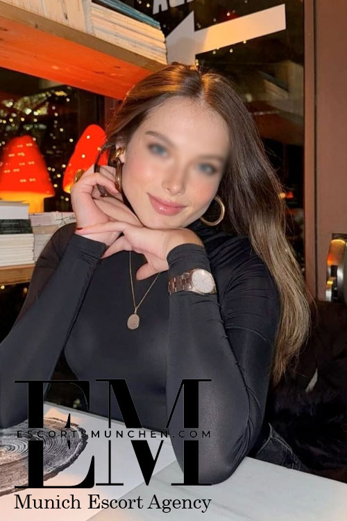 Spanish Escort Girl in Munich