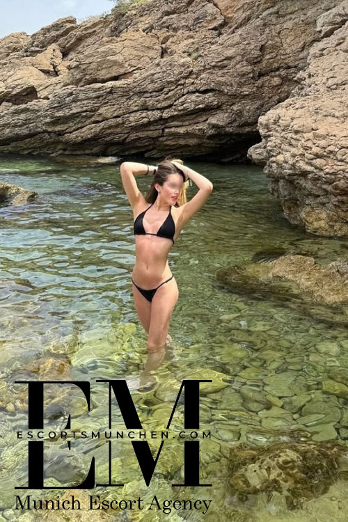 Spanish Escort Girl in Munich