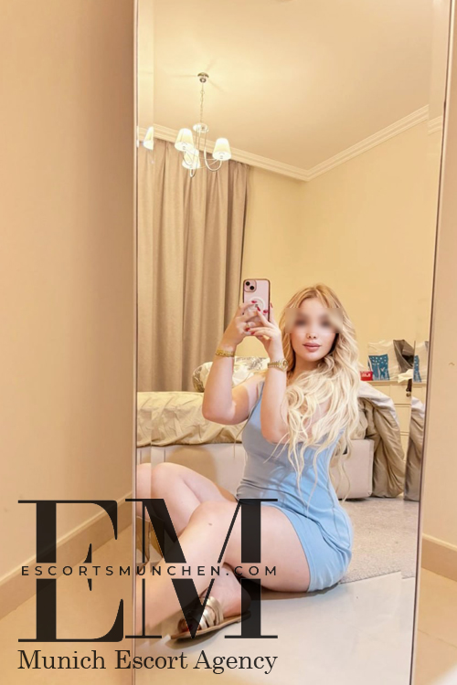 Romanian Escort Girl in Munich