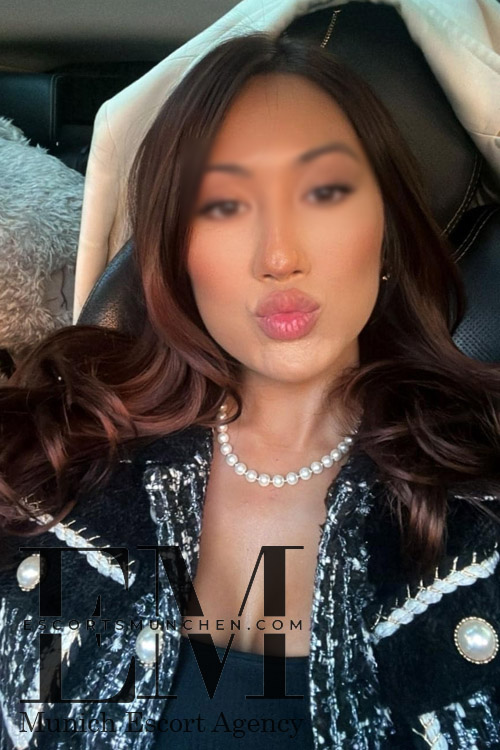 Brown Girl Escort in Munchen