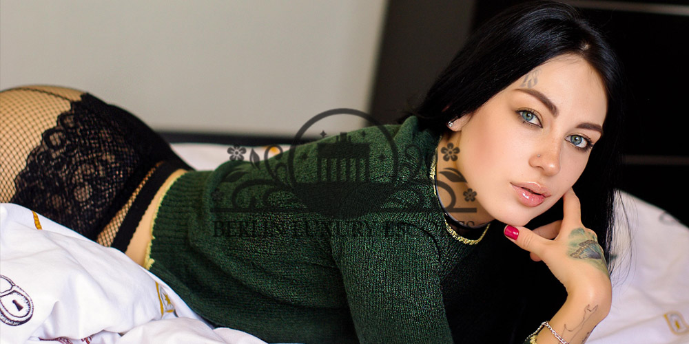 Green Eyed Escorts Munich