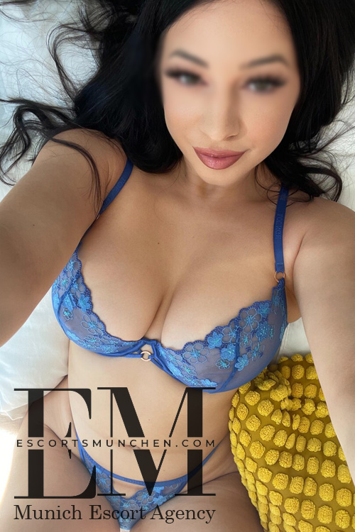 PSE Sex Girl in Munich